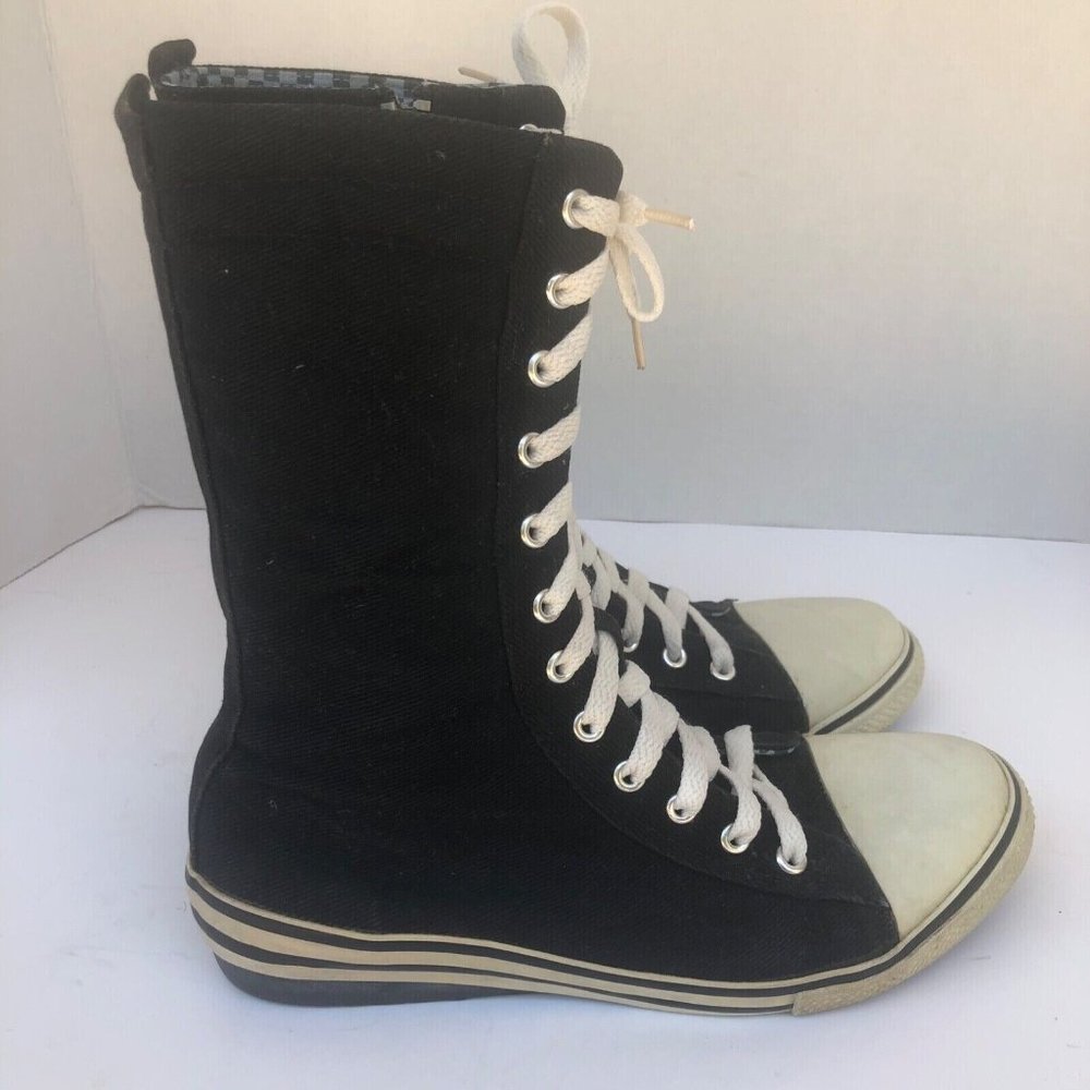 Vintage 90's 12 Hole High Top Lace Up Black Canvas Sneakers 1990s Women's 6.5